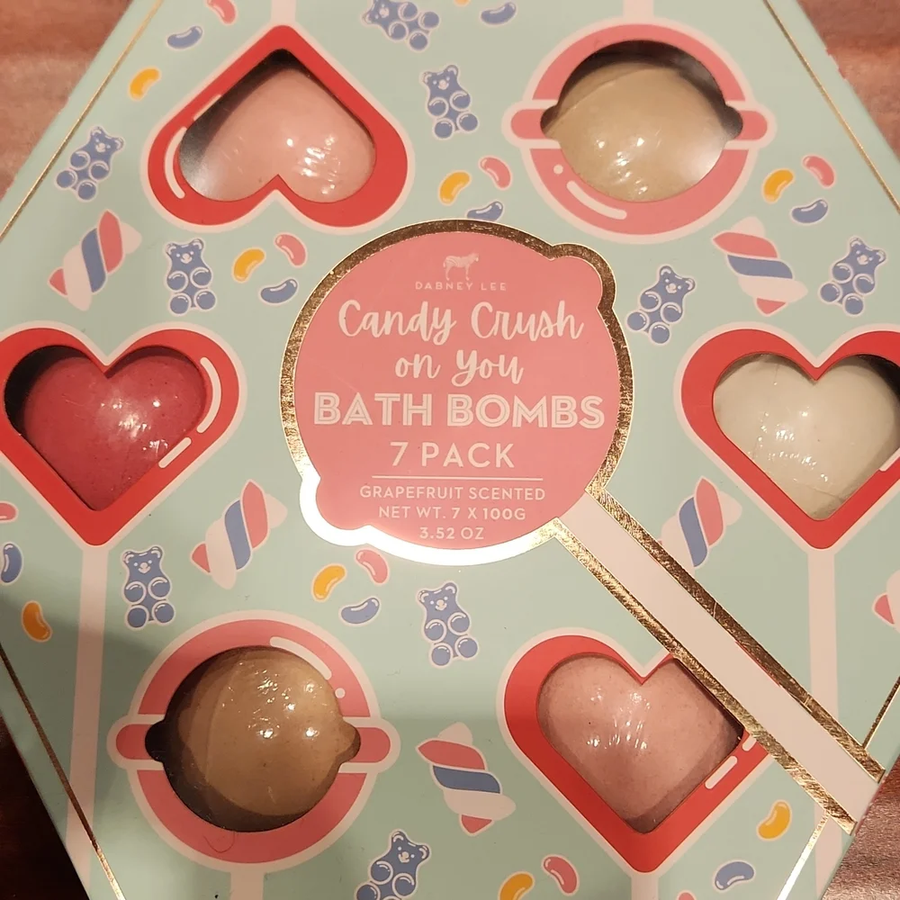 Dabney Lee Candy Crush on you Bath Bombs 7 pack